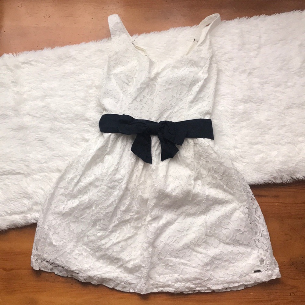 Hollister lace Belted Dress